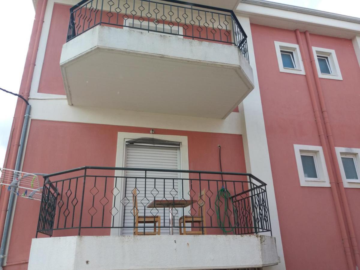 יואנינה Laida Place מראה חיצוני תמונה