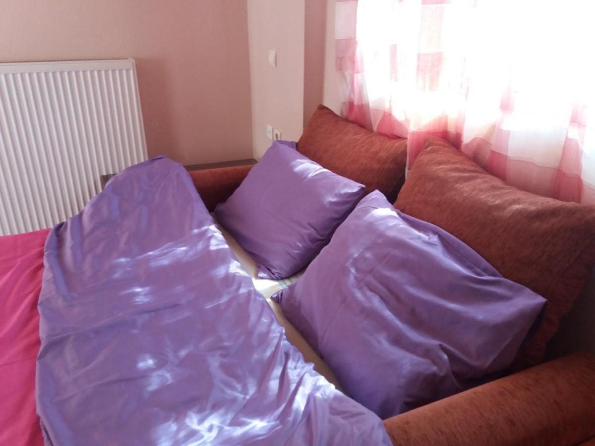 יואנינה Laida Place מראה חיצוני תמונה